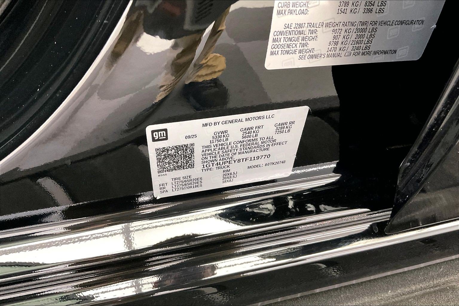Used 2026 GMC Sierra 2500 AT4 w/ AT4 Premium Plus Package AWD/4WD image 34