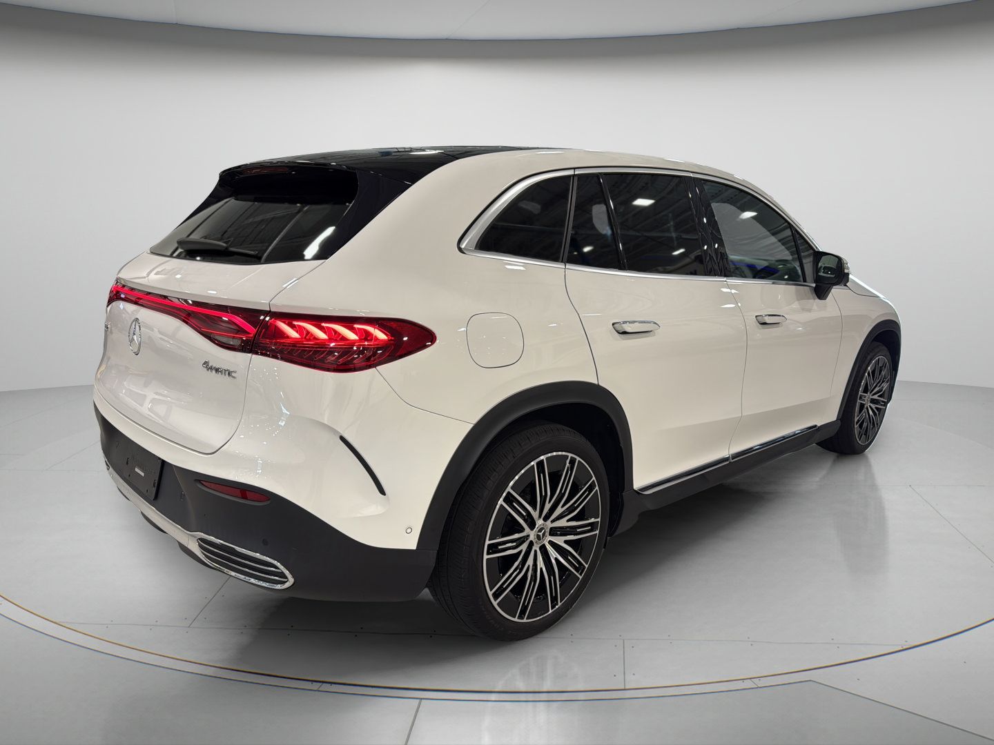 Certified 2023 Mercedes-Benz EQE 500 4MATIC SUV image 5