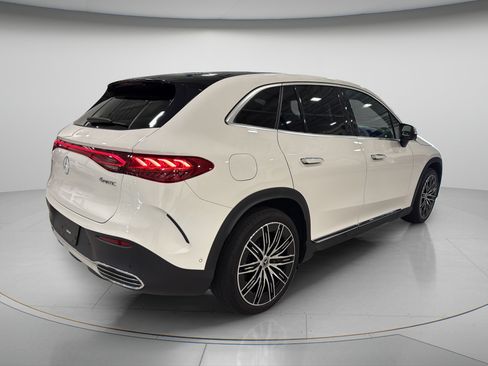Used 2023 Mercedes-Benz EQE 500 4MATIC SUV image 5
