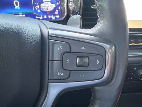 Used 2022 Chevrolet Silverado 1500 ZR2 w/ Technology Package image 40