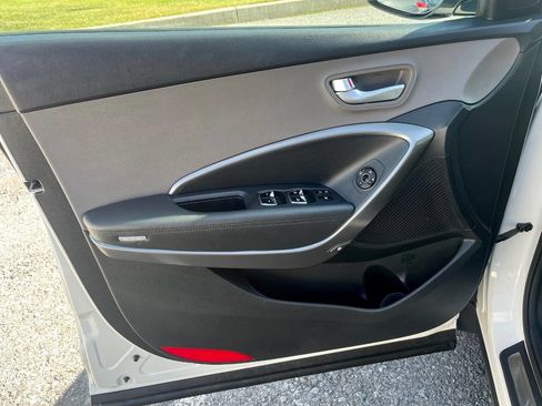 Used 2018 Hyundai Santa Fe SE w/ SE Premium Package 02 image 37