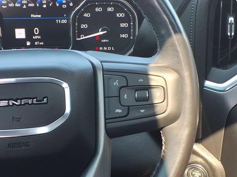 Used 2022 GMC Sierra 1500 Denali w/ Denali Premium Package AWD/4WD image 12