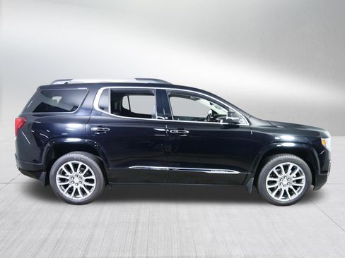 Certified 2022 GMC Acadia Denali w/ Denali Ultimate Package AWD/4WD image 8