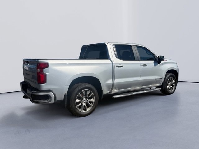 Used 2022 Chevrolet Silverado 1500 RST AWD/4WD image 3