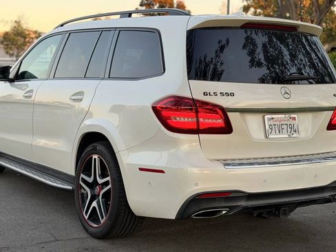 Used 2017 Mercedes-Benz GLS 550 4MATIC image 7