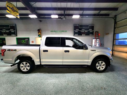 Used 2018 Ford F150 XLT w/ Equipment Group 301A Mid image 5