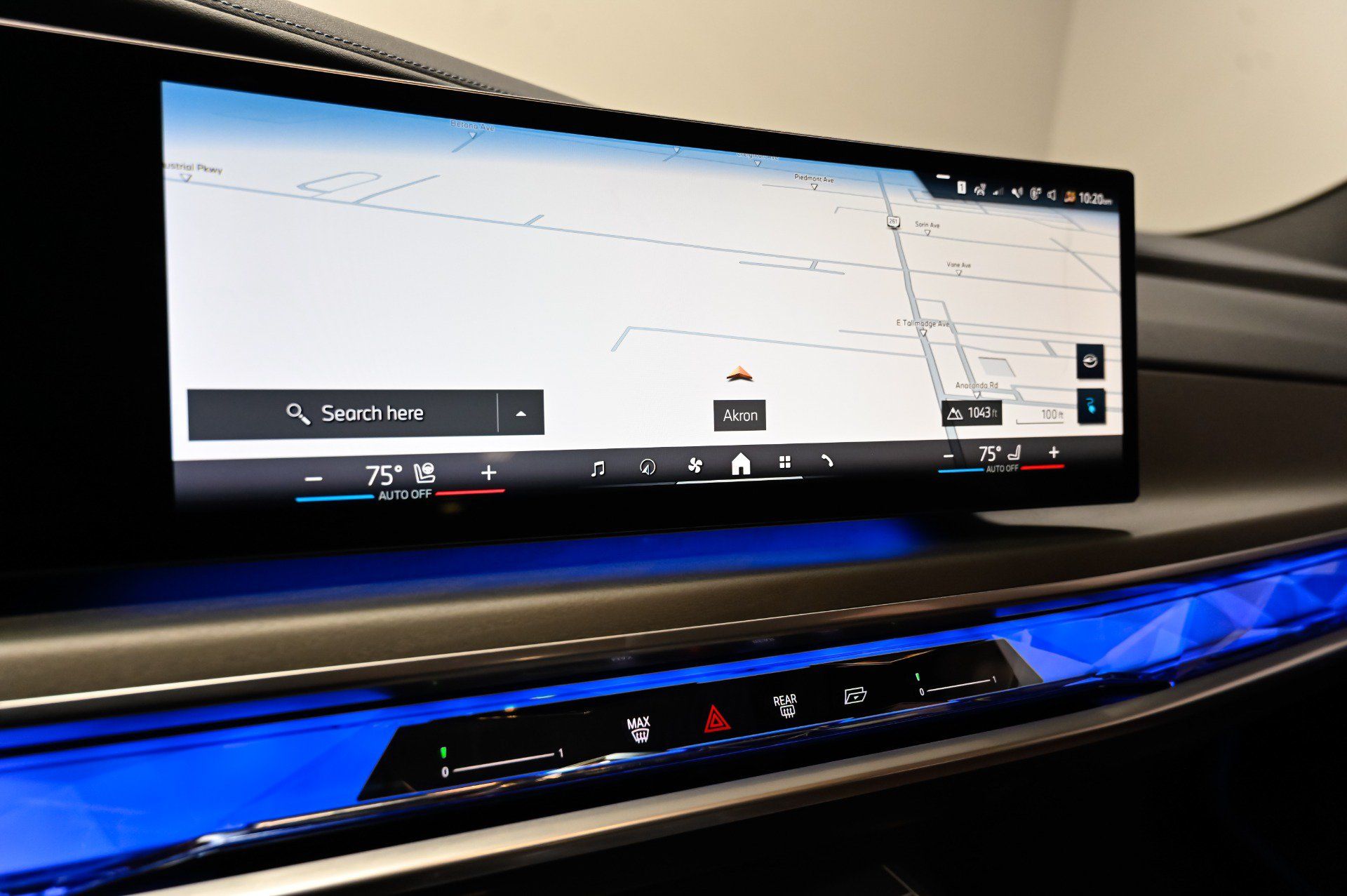 Used 2023 BMW i7 xDrive60 AWD/4WD image 58