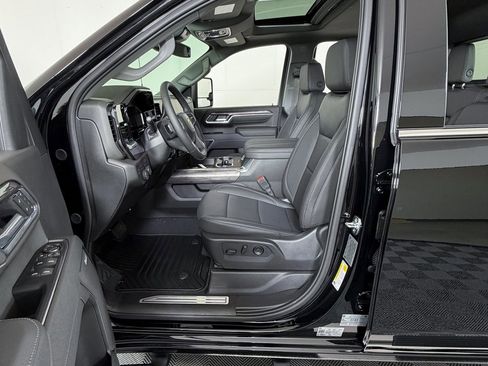 New 2026 Chevrolet Silverado 3500 LTZ image 8