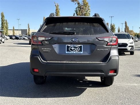 Certified 2025 Subaru Outback Premium image 4