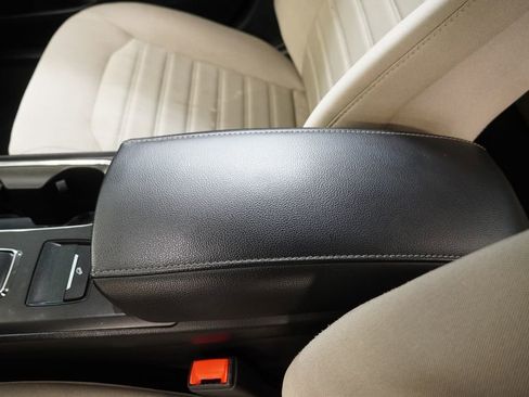 Used 2019 Ford Fusion S FWD image 22