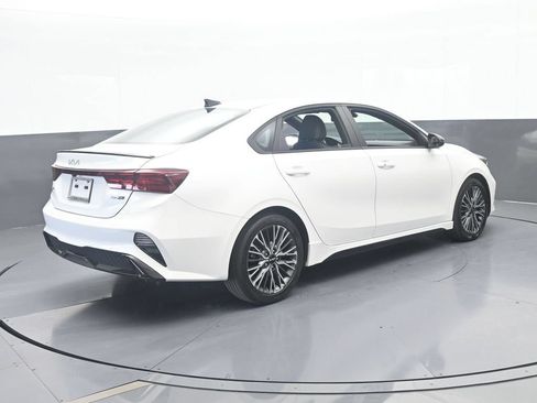 Used 2022 Kia Forte GT-Line w/ GT-Line Technology Package FWD image 6