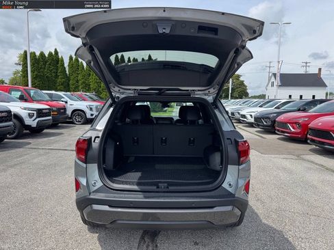 New 2027 GMC Terrain Elevation w/ Elevation Premium Package AWD/4WD image 5