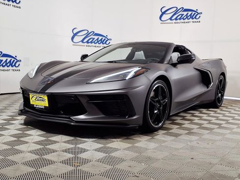 Used 2021 Chevrolet Corvette Stingray Preferred Cpe w/ Z51 Performance Package RWD image 5