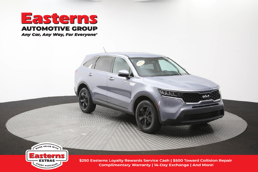 Used 2023 Kia Sorento LX AWD/4WD image 49
