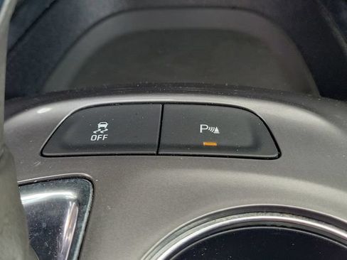 Certified 2024 Chevrolet Malibu LT FWD image 32