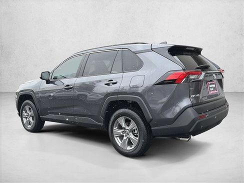 Used 2025 Toyota RAV4 XLE w/ Convenience Package image 7