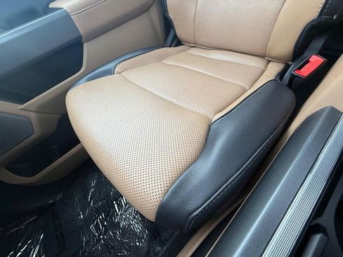 Used 2023 Ford F450 Lariat w/ Lariat Ultimate Package image 11