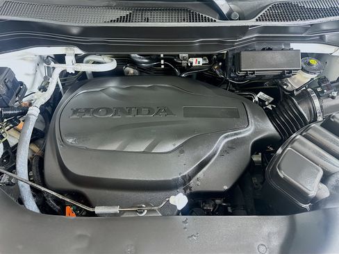 Certified 2022 Honda Pilot Touring image 35