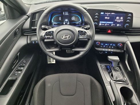 Used 2025 Hyundai Elantra Sport w/ Cargo Package FWD image 22