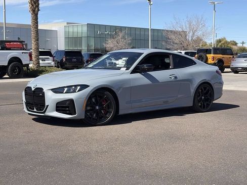 New 2026 BMW M440i Coupe w/ Premium Package RWD image 2