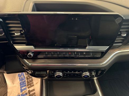 Used 2024 GMC Sierra 1500 SLT w/ SLT Premium Package image 20