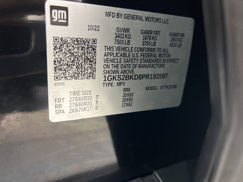 Used 2023 GMC Yukon SLT image 30