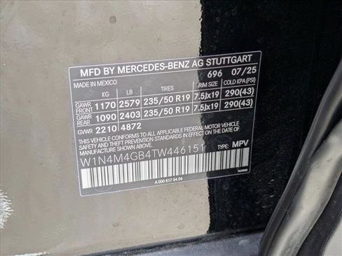 Certified 2026 Mercedes-Benz GLB 250 GLB 250 image 24