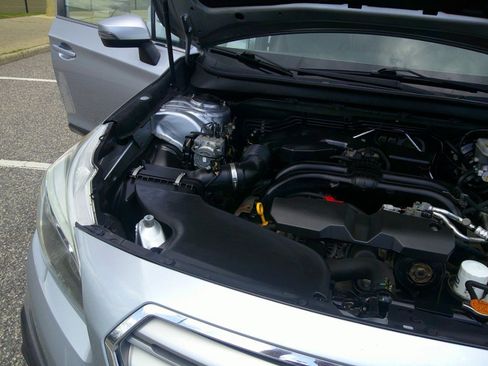 Used 2016 Subaru Outback 2.5i Limited image 59