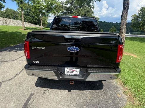 Used 2017 Ford F150 Lariat w/ Equipment Group 502A Luxury AWD/4WD image 6