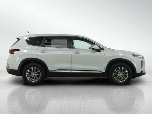 Used 2019 Hyundai Santa Fe SE w/ Cargo Package image 6