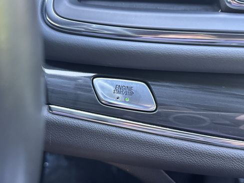Used 2024 Buick Enclave Premium FWD image 26