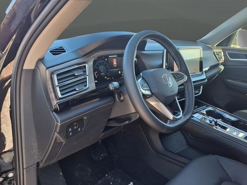New 2026 Volkswagen Atlas SEL AWD/4WD image 9