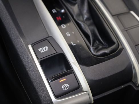 Used 2020 Honda Civic LX image 22