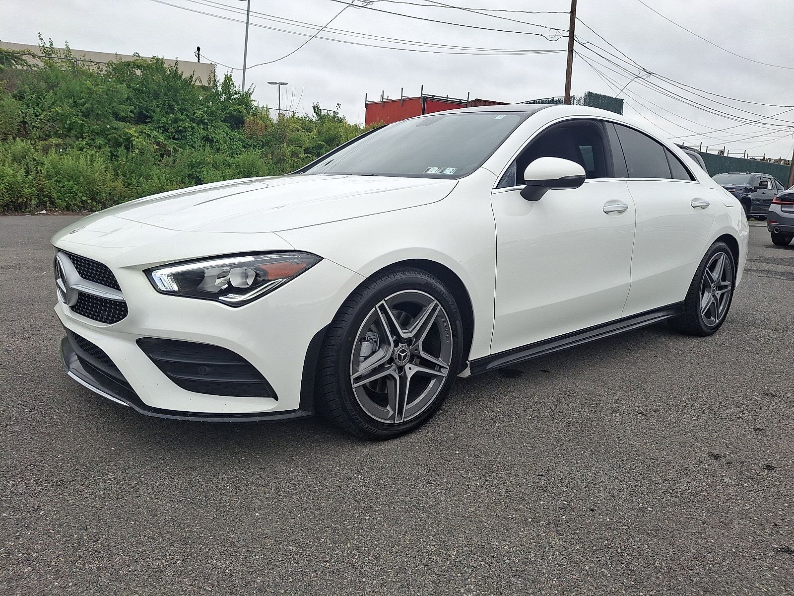 Used 2022 Mercedes-Benz CLA 250 4MATIC image 3