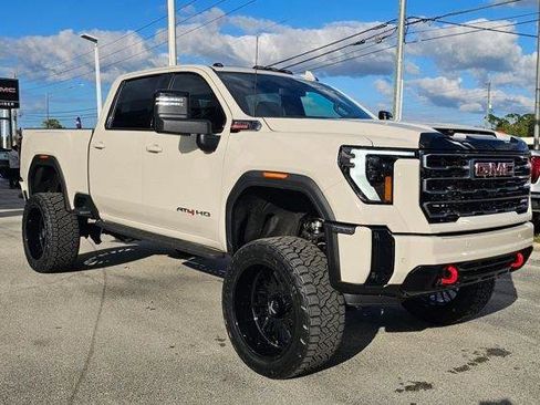 New 2026 GMC Sierra 3500 AT4 image 7
