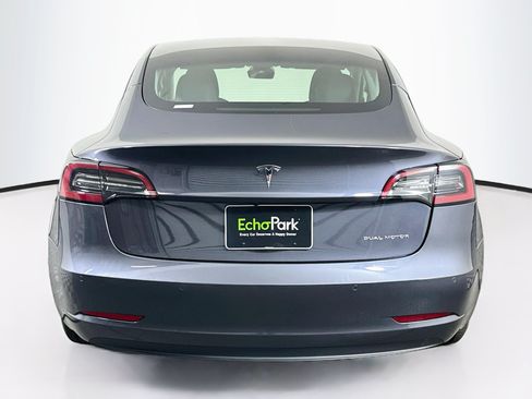 Used 2022 Tesla Model 3 Long Range AWD/4WD image 7