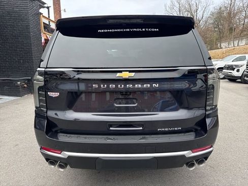 New 2026 Chevrolet Suburban Premier image 7