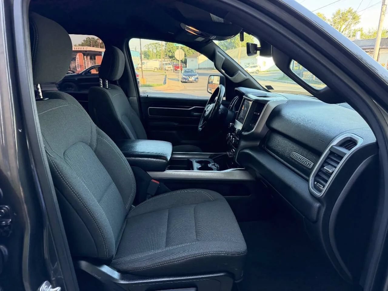 Used 2019 RAM 1500 Big Horn AWD/4WD image 32