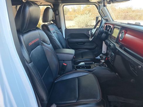 Used 2022 Jeep Wrangler Unlimited Rubicon w/ Steel Bumper Group image 27