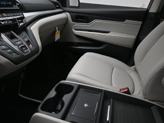 New 2026 Honda Odyssey EX-L image 13