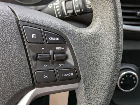 Used 2020 Hyundai Tucson SE image 37