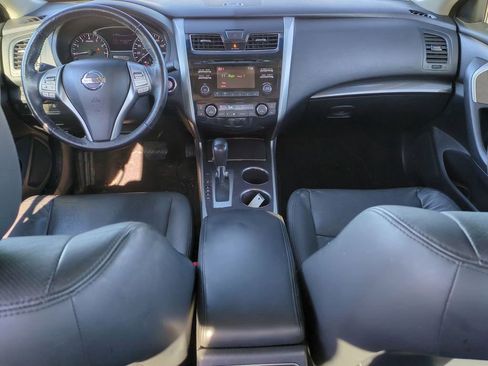 Used 2014 Nissan Altima 2.5 SL w/ Moonroof Package image 22