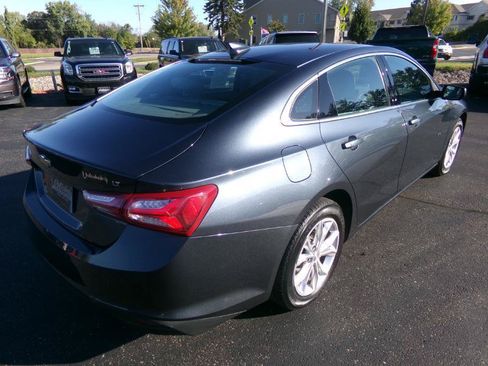 Used 2020 Chevrolet Malibu LT FWD image 3