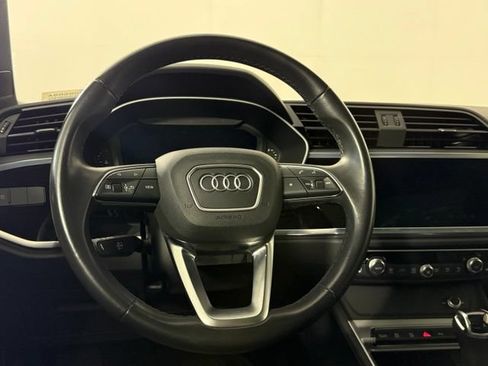 Used 2022 Audi Q3 2.0T Premium AWD/4WD image 22