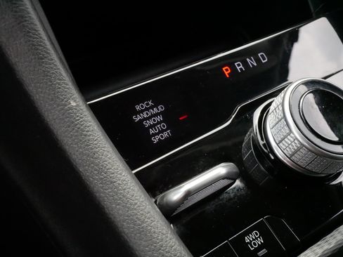 Used 2023 Jeep Grand Cherokee 4WD 4xe image 30