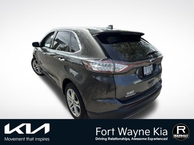 Used 2018 Ford Edge Titanium AWD/4WD image 3