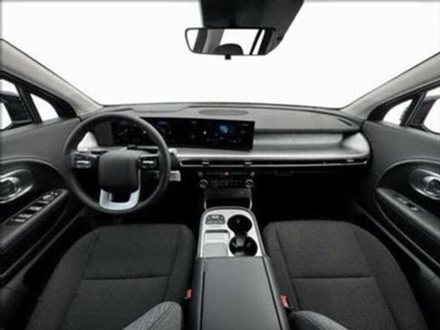 New 2026 Hyundai Ioniq 9 SE image 15