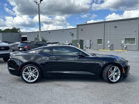 Used 2022 Chevrolet Camaro LT w/ RS Package image 6