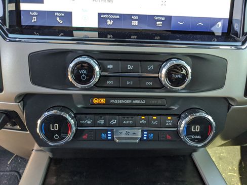 Used 2022 Ford F250 Lariat w/ Lariat Value Package image 24