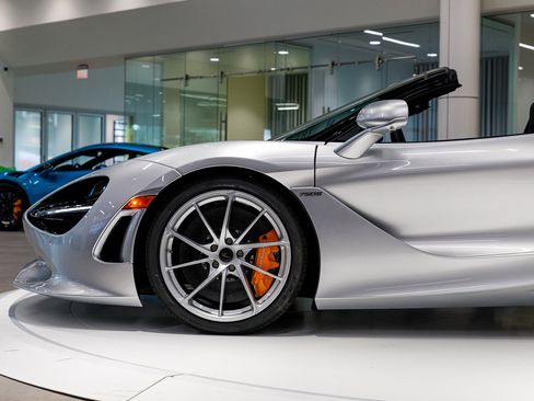 New 2026 McLaren 750S Spider image 4